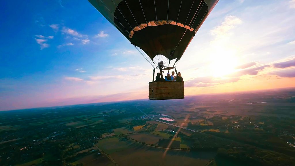 Hot air balloon